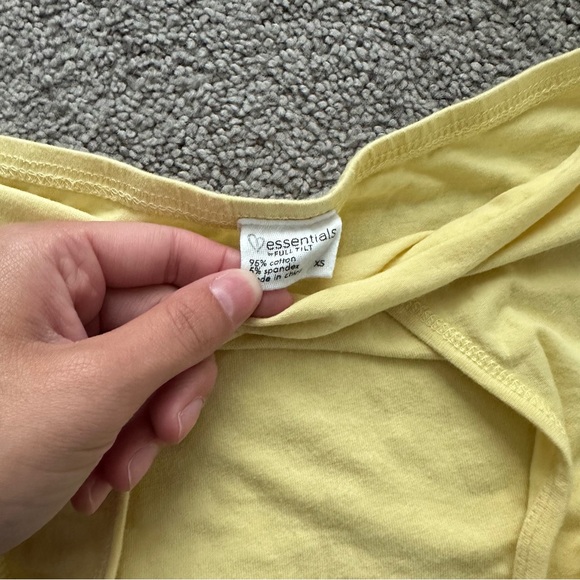 Set of 2 Halter Tops - Picture 2 of 3